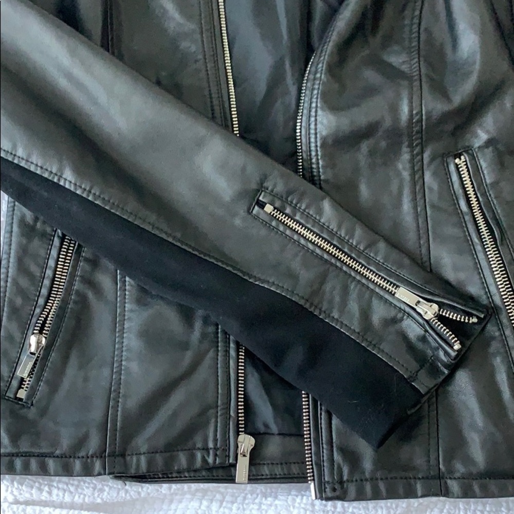 Express Leather Jacket - image 3